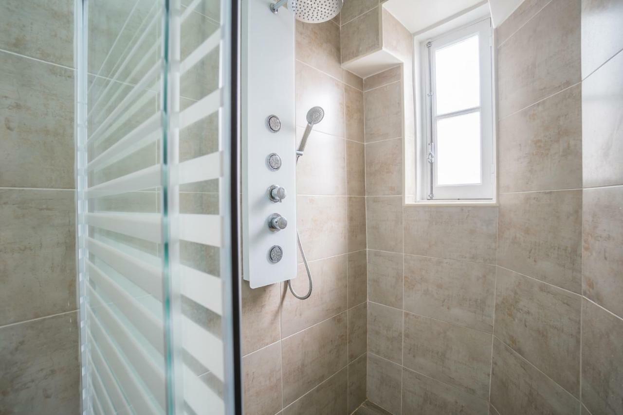 ליסבון Mouraria 2 Bedroom Apartment מראה חיצוני תמונה